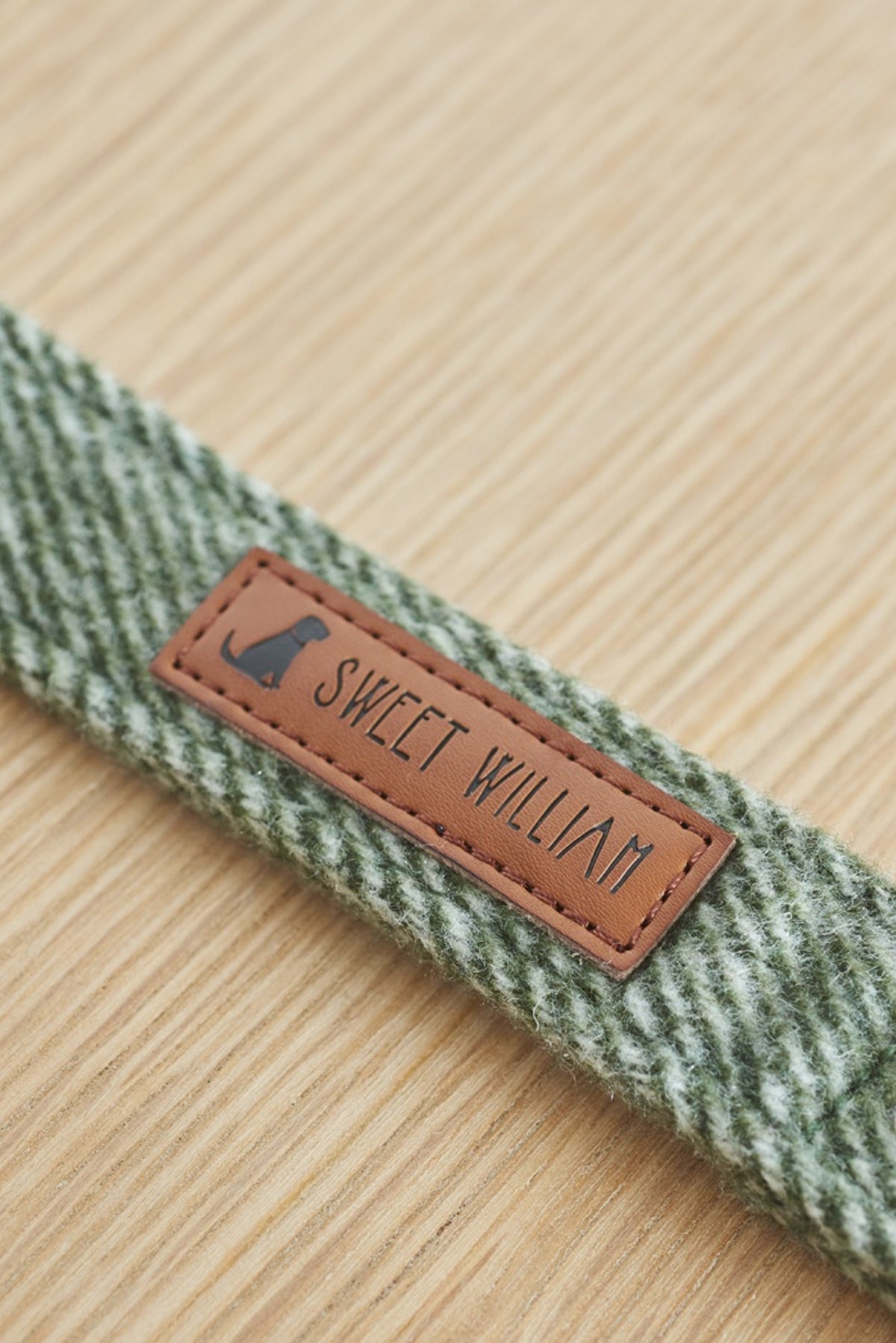Tweed Dog Lead - Green