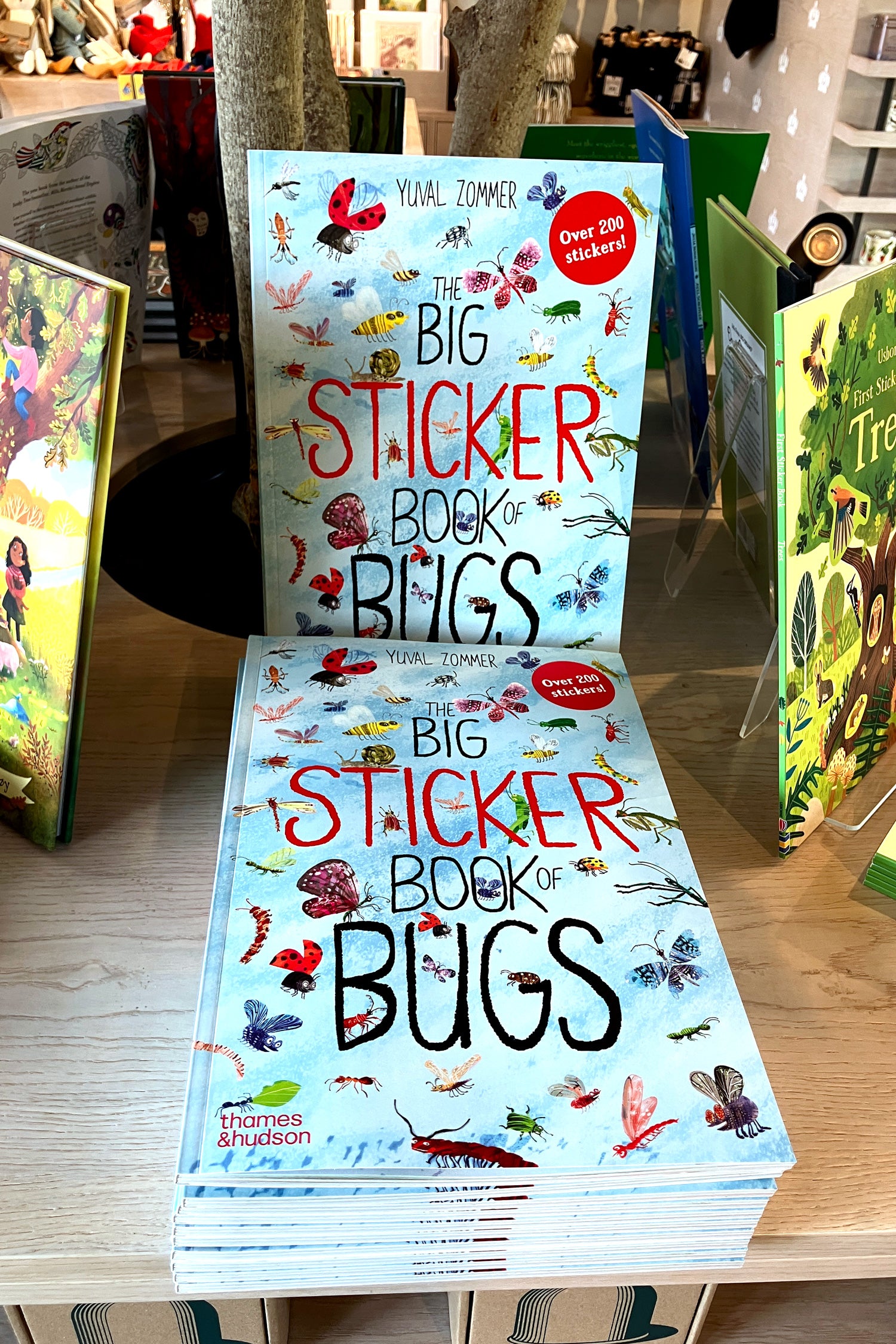 The Big Sticker Book Of Bugs