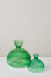 Ilex Studio Acorn Vase: Emerald Green