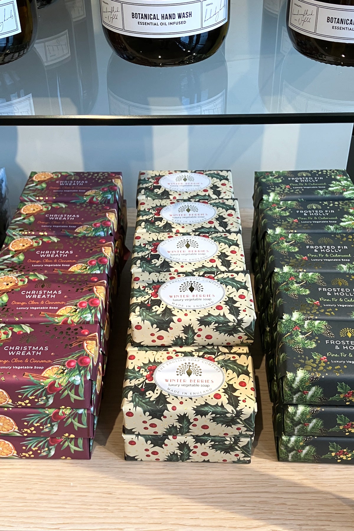 Winter Berries Christmas Soap 190g