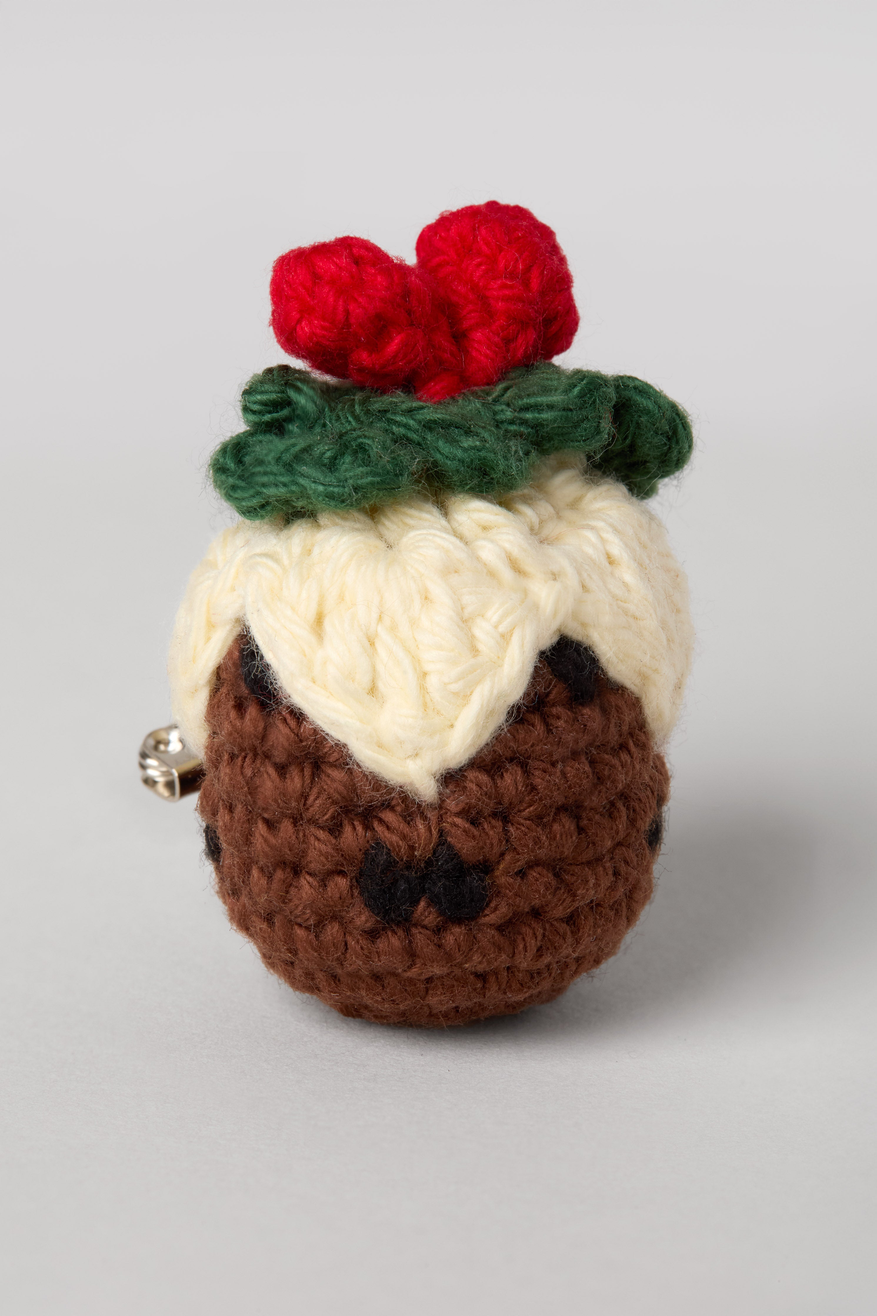 Christmas Pudding Crocheted Brooch