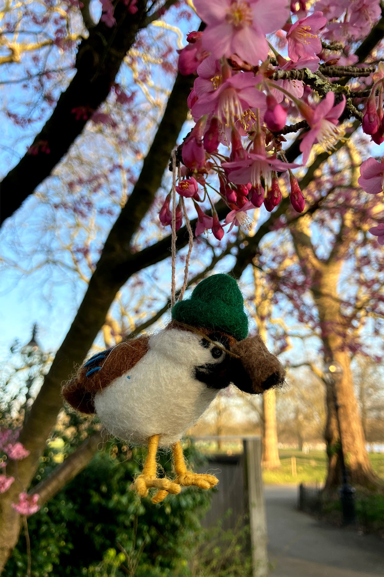 Felt Byron Bird Watcher Hanging Decoration