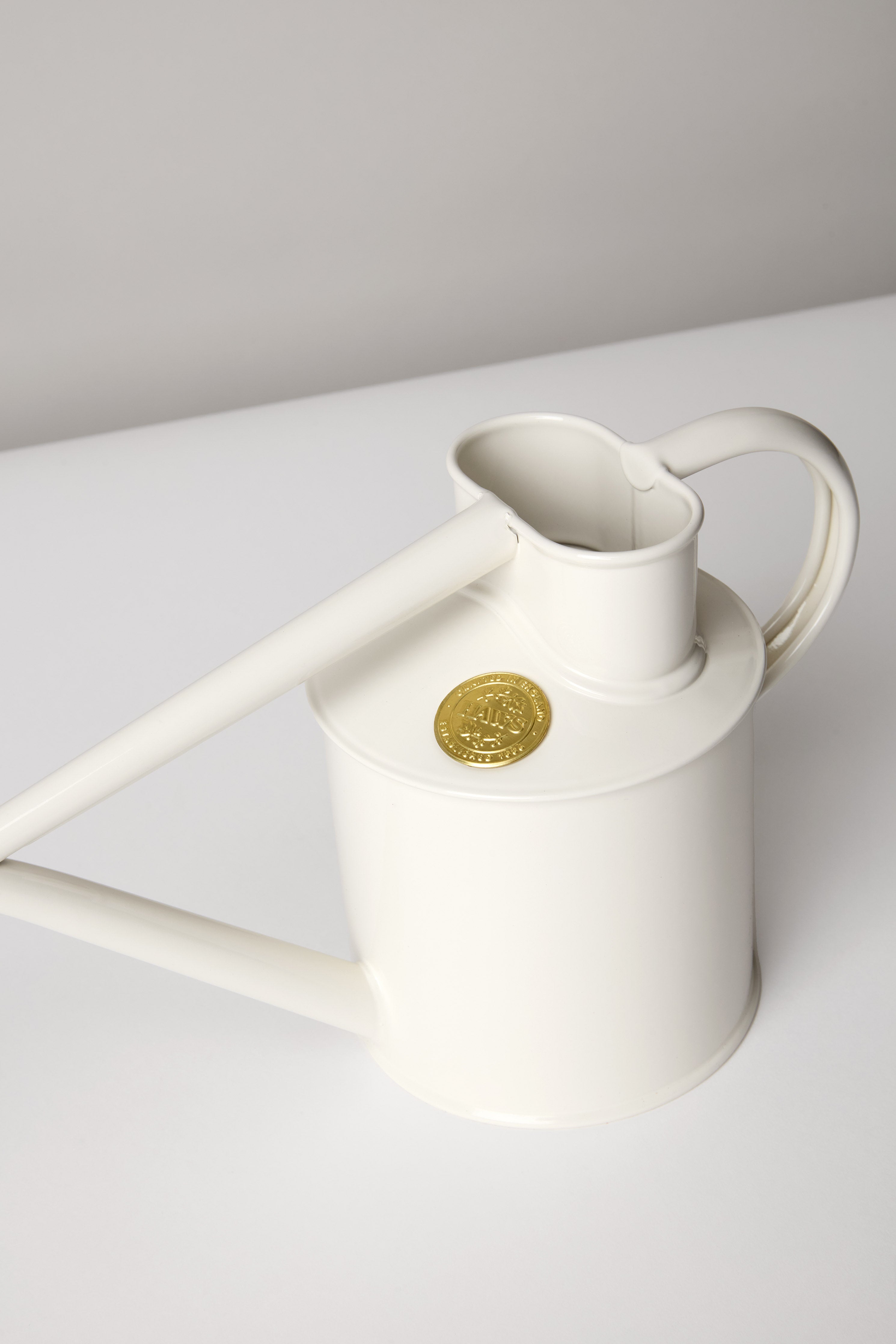 Haws White Rowley Ripple Watering Can