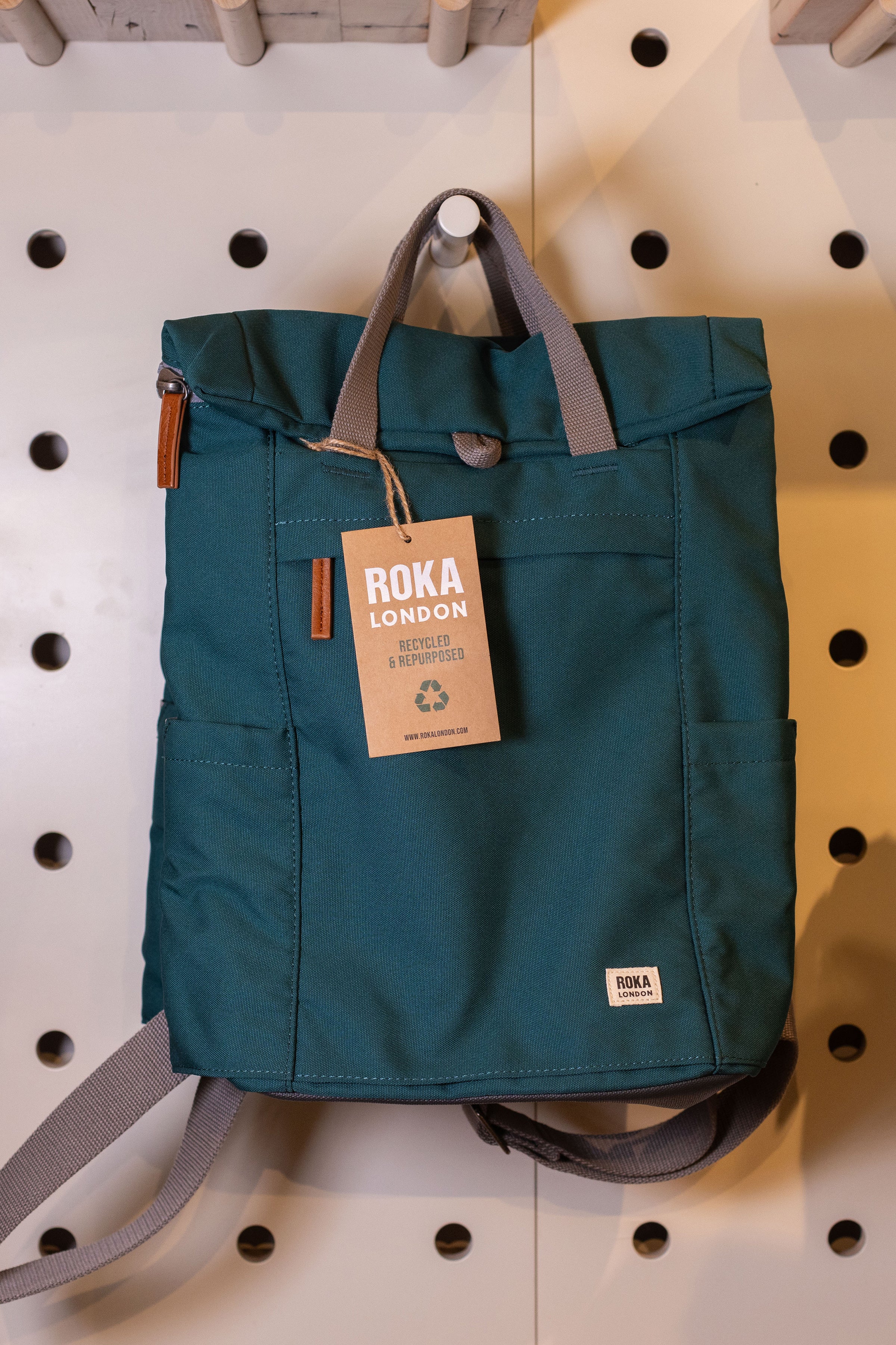 Teal Finchley Recycled Medium Backpack